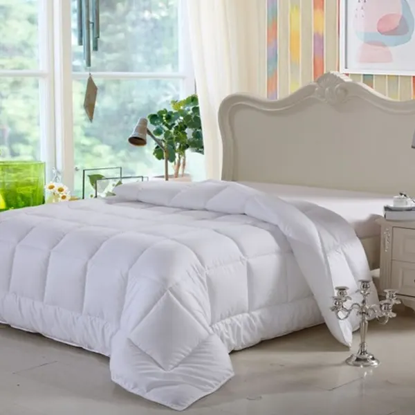 Down Alternative Duvet / Comforter